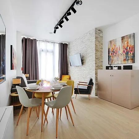 Cosy Rdc - Sacree Coeur Montmartre Apartment *
